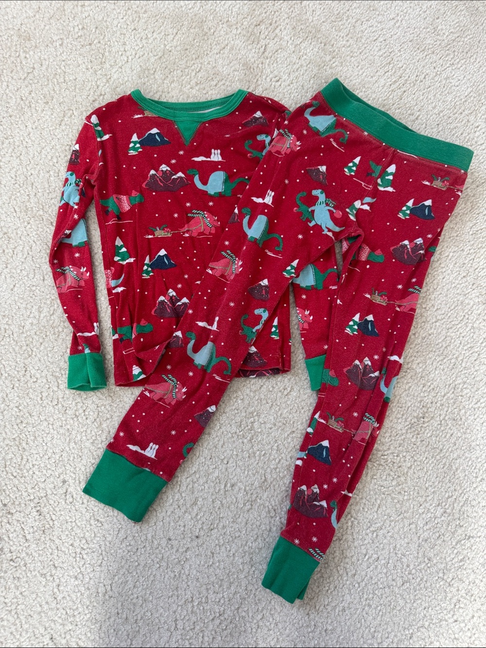 Wondershop Red Dinosaur Pajama Set with Green Trim - size 6